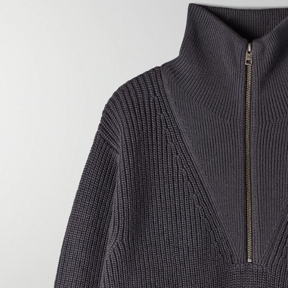 Aritzia Sweaters - Wilfred Free
Caton Sweater